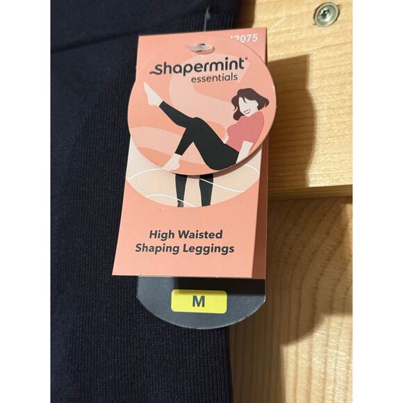 NWT Shapermint High Waisted Shaping Leggings Black Size M - Picture 3 of 6